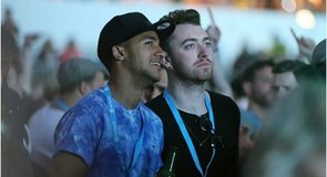 1. Sam Smith et l'homme mystérieux