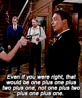 GIF von Tim Curry, der von Clue zählt