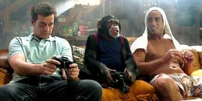 Foto de hombres jugando videojuegos
