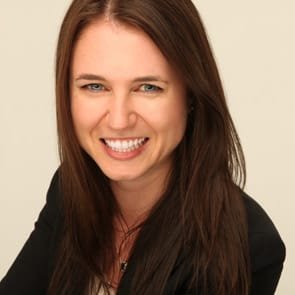 Foto van POF VP van inkomstenoptimalisatie Kim Kaplan