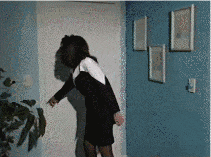 Ausgestopfter Bär und Ballons Guy GIF