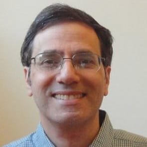 Photo de Steve Urow, fondateur de VeggieDate.org
