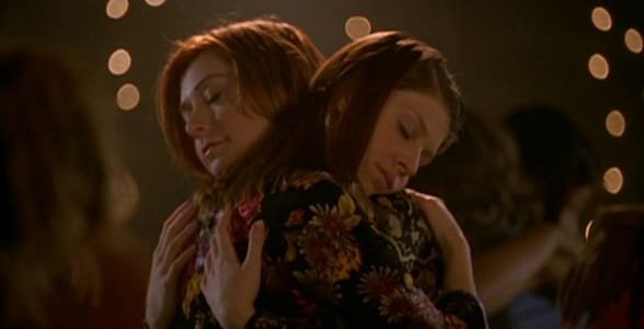 Fotografie Willow a Tary ze seriálu „Buffy, přemožitelka upírů“