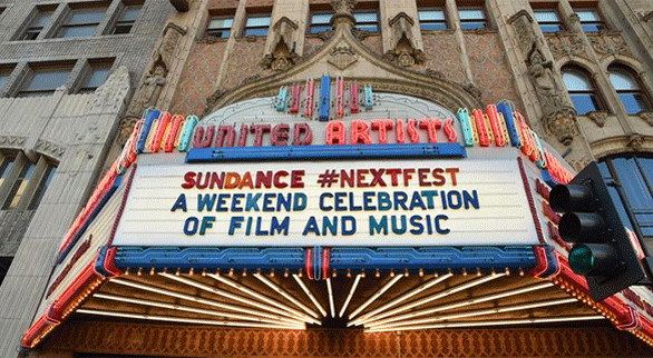 Foto di NEXT FEST sul tendone del The Theatre all'Ace Hotel