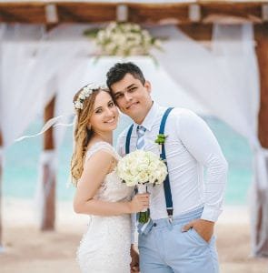 Foto von Max und Anastasia, einem Paar, das sich bei Elenas Models kennengelernt hat