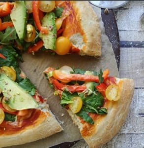 Foto von Sharon Palmer's Rucola Salad Pizza