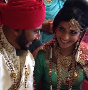 Foto von Madeep und Rupinder, einem Ehepaar, das sich auf AsianD8 kennengelernt hat
