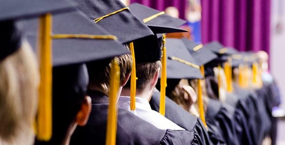 Foto einer Eröffnungsfeier an der Winona State University
