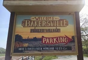 Foto von Bakersvilles Willkommensschild