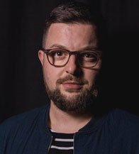 Photo de Sebastian Matkey, responsable principal des relations publiques et du marketing de contenu de LOVOO