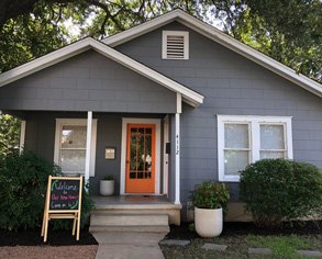 Foto von Musarat Yusufalis Büro in Austin, Texas