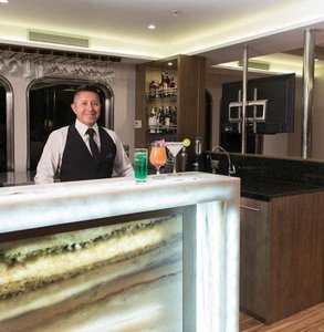 Photo du bar de l'Origin