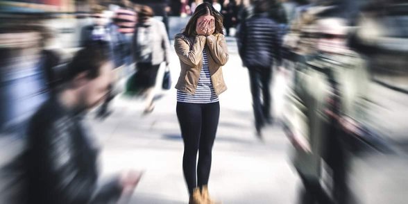 Foto einer Frau mit Angst