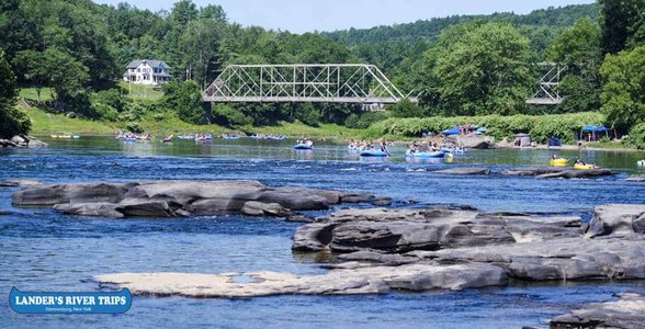 Photo de Lander's River Trips